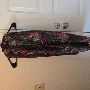 Happy and Free infinity scarf